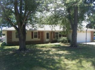 3408 W Village Ter, Springfield, MO 65810