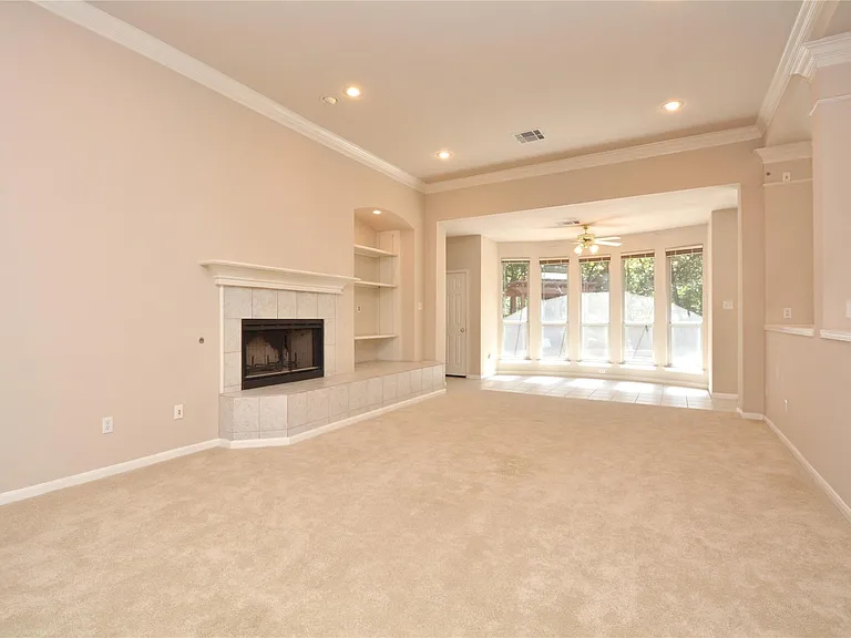 11509 Leon Grande Cv — Photo 8