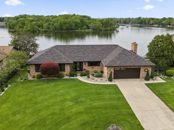 29559 Locust Dr, Elkhart, IN 46516