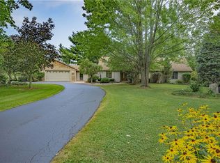 8455 Chestnut Ridge Rd, Gasport, NY 14067