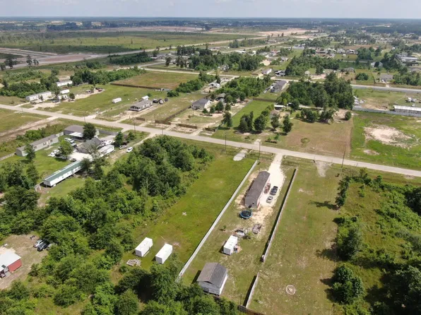 945 County Road 5100, Cleveland, TX 77327
