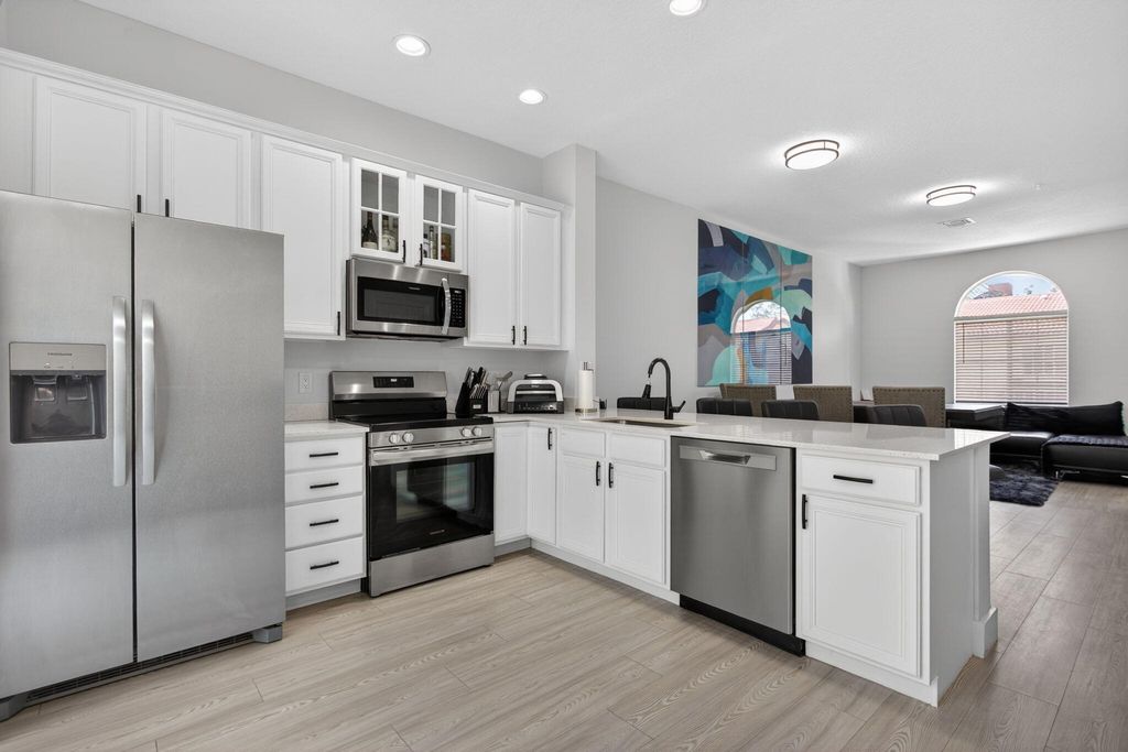 2457 NE 14th Street #2457, photo 8