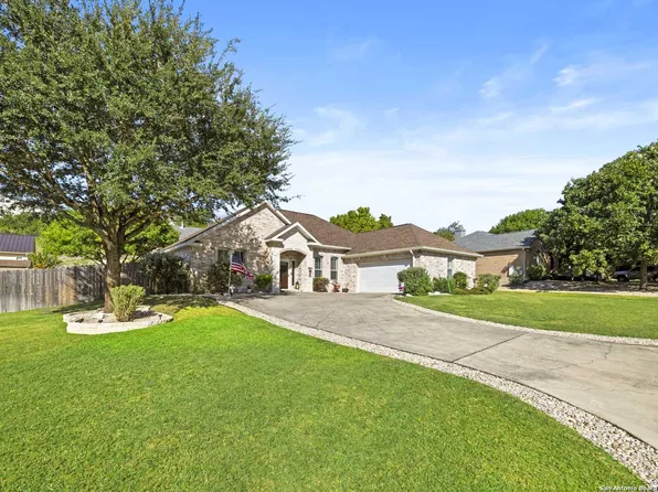 1809 Mountain Laurel, Kerrville, TX 78028