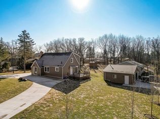 33831 Fulton St, Burlington, WI 53105