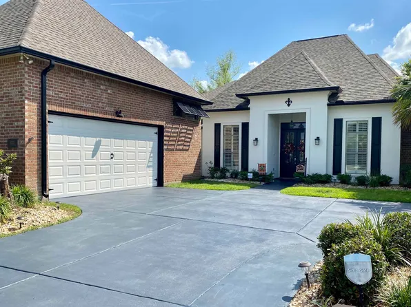 41227 Colonial Dr, Sorrento, LA 70778