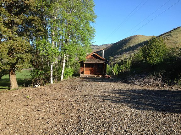 guest cabin
