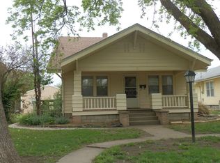 122 E School St, Lincoln, KS 67455