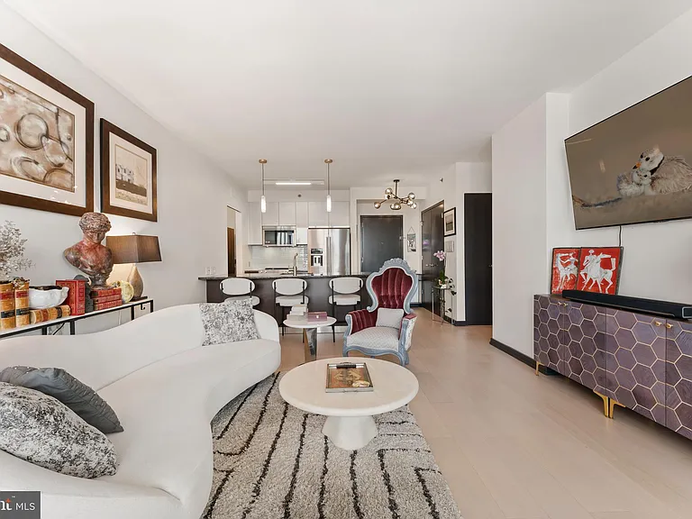 2101 Market St #1505 — Photo 7