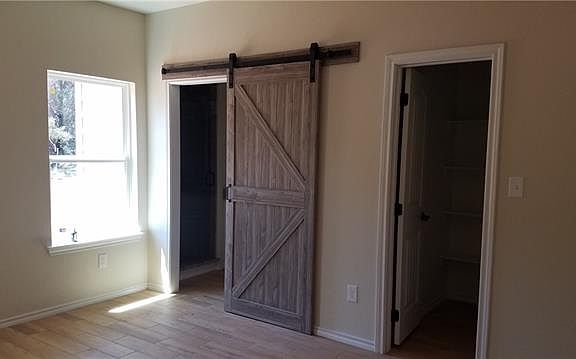 4th image of 4903 Terlingua Dr
