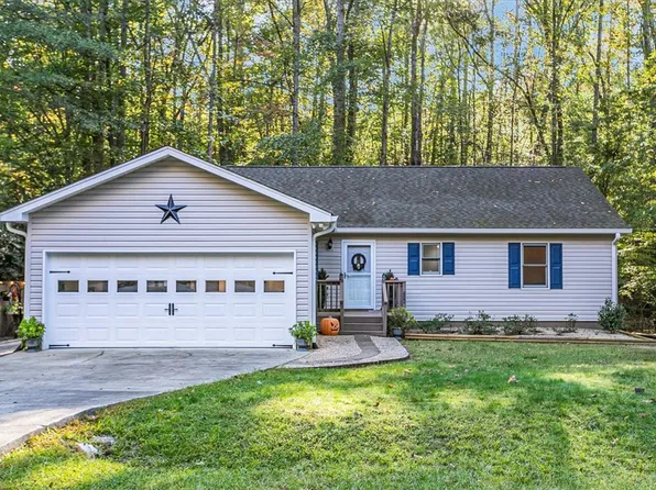 236 Camellia St, Westminster, SC 29693