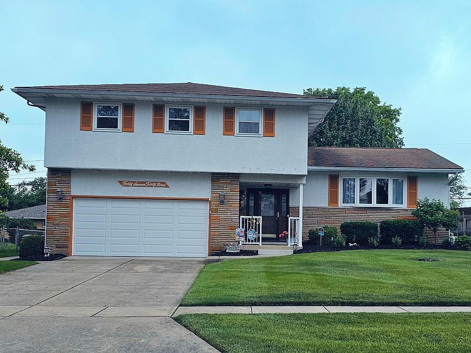 2nd image of 4749 Almont Dr