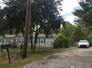 124 Merritt Dr, Easley, SC 29642