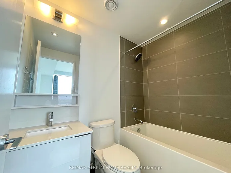 950 Portage Pkwy #2906 — Photo 11