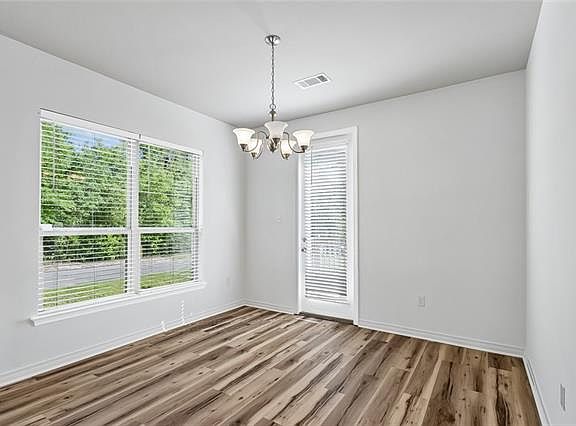 4th image of 1616 Orleans St