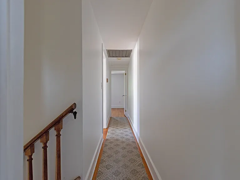 8B Myer Ln — Photo 12