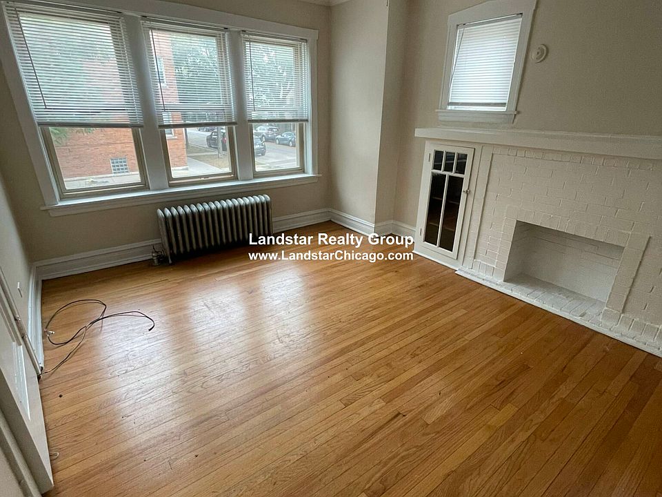 1st image of 4101 N Sacramento Ave APT 2