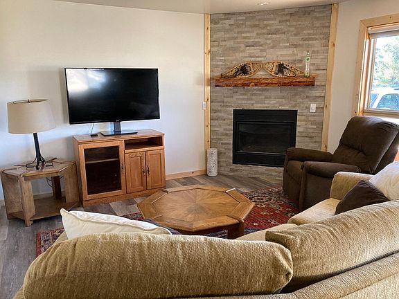 3rd image of 27320 Moonlight Way #1