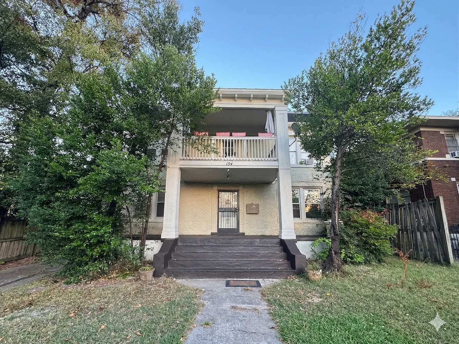 2 bed, 950 sqft, $875 — Photo 1