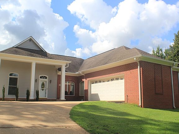 4th image of 51 Nelson Dr