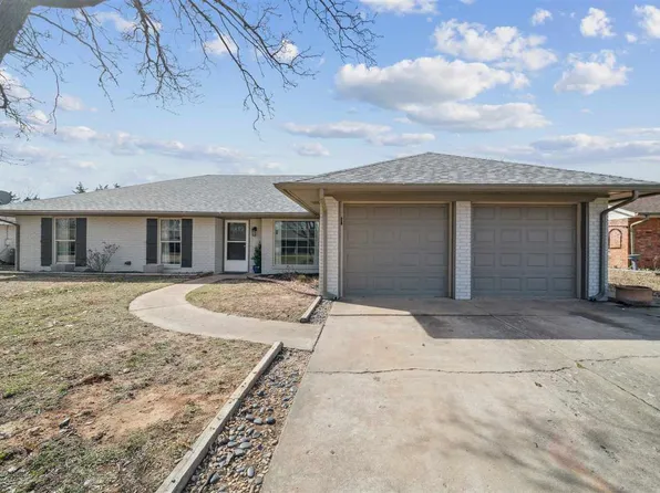 19 Liberty Cir, Stillwater, OK 74075