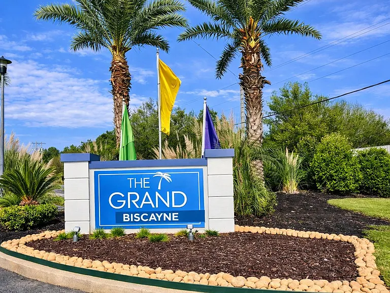 Grand Biscayne — Photo 10
