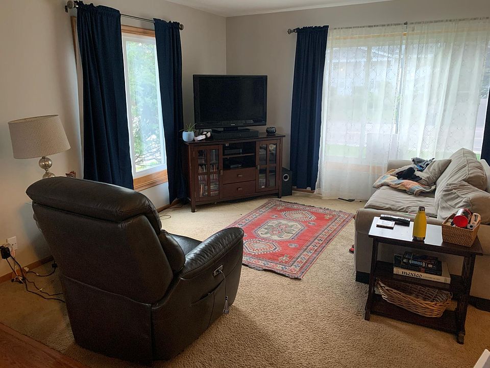 Main floor living room