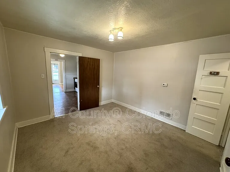 1431 W Kiowa St #2 — Photo 5