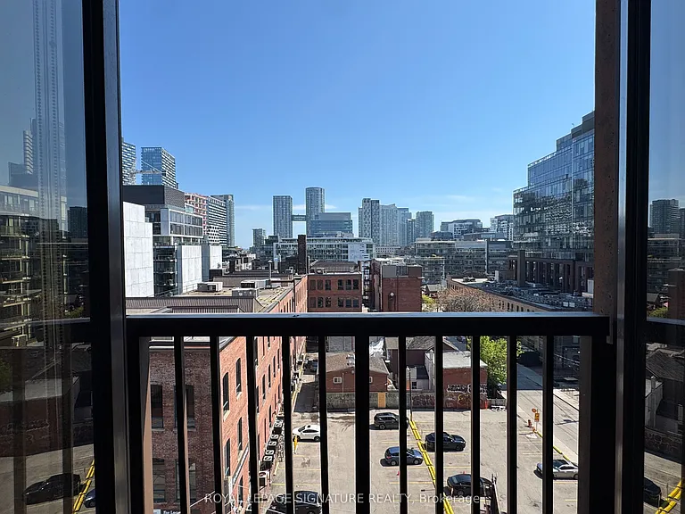 123 Portland St #808 — Photo 6