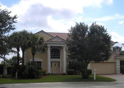 5th image of 510 Pelican Ln N