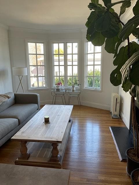 1st image of 1905 Laguna St APT 301