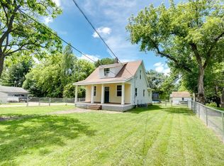 444 8th St SW, Forest Lake, MN 55025