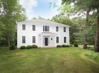 E8726 Oakwood Pass, New London, WI 54961