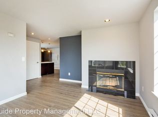 1158 N 91st St APT 404, Seattle, WA 98103
