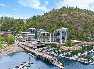 6707 Nelson Ave #407, West Vancouver, BC