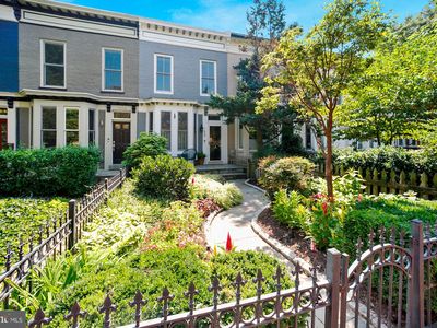 1458 T St NW, Washington, DC, 20009