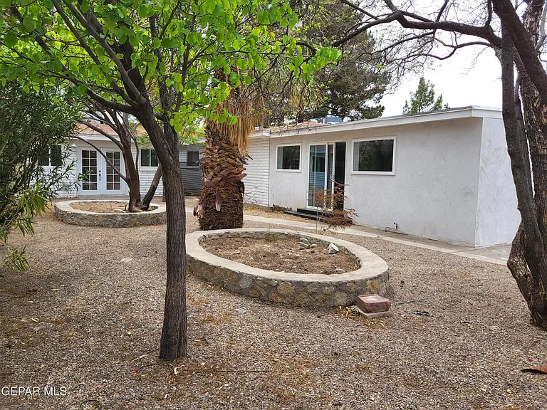 806 Cortijo Dr — Photo 22