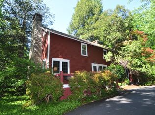 135 Trinity Pass Rd, Pound Ridge, NY 10576