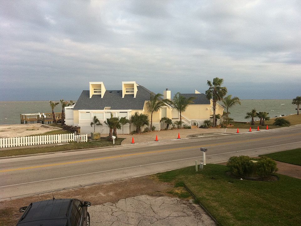 1st image of 1900 Bay Shore Dr