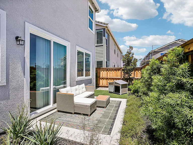 Echo Paired Homes — Photo 44