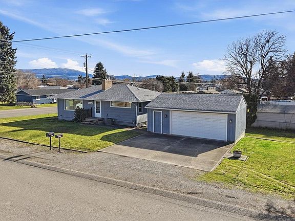 3rd image of 13020 E Valleyway Ave