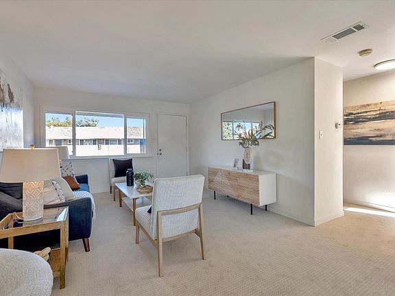 5th image of 3596 Payne Ave APT 11
