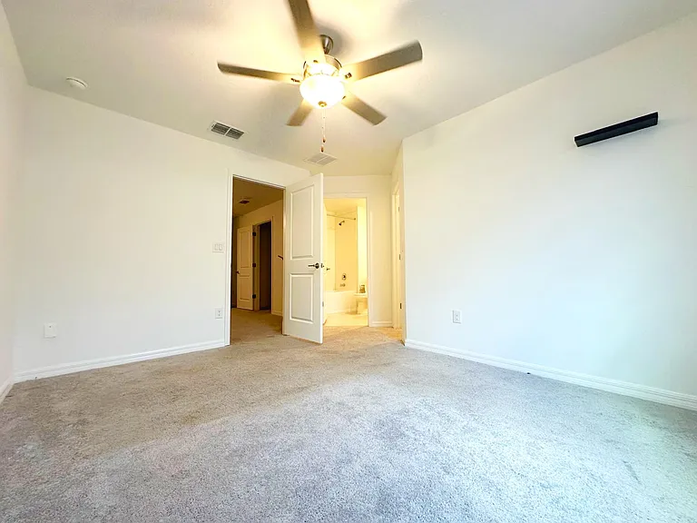 8239 Crescent Oaks Dr — Photo 14