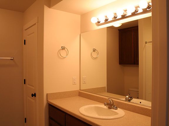 Master Bath - Ground Floor