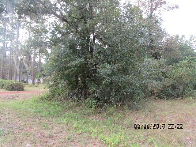 2nd image of 4960 Pikes Pond Rd