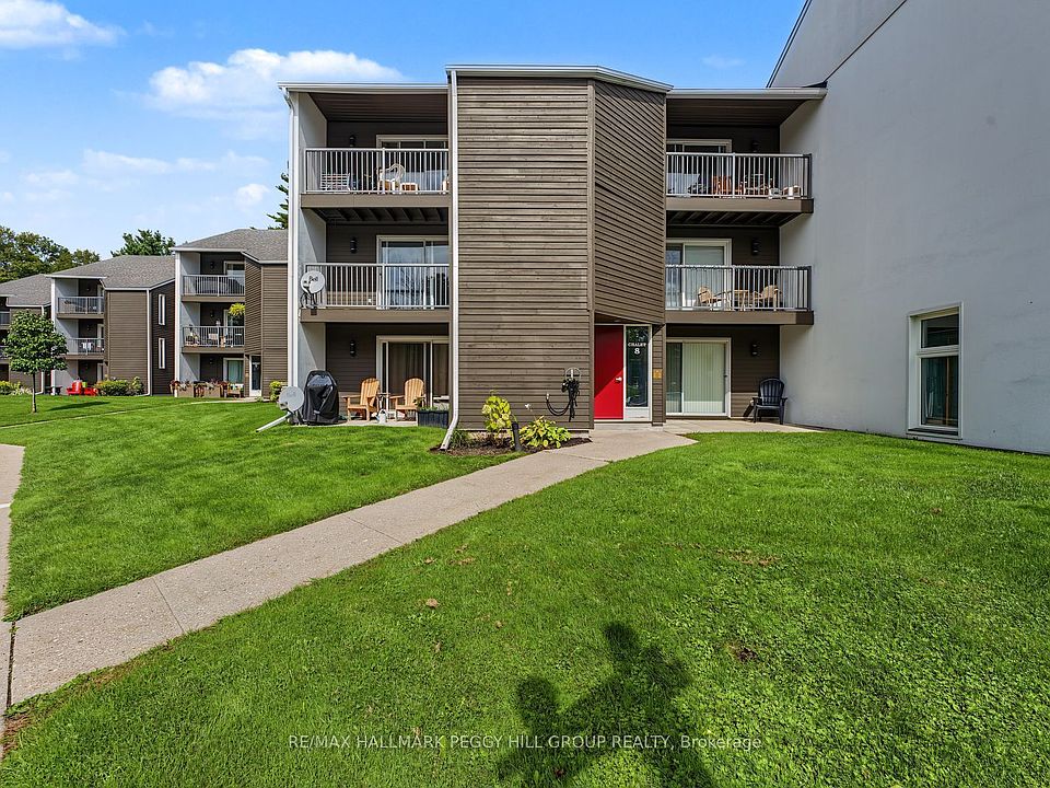 1st image of 1102 Horseshoe Valley Rd W #215