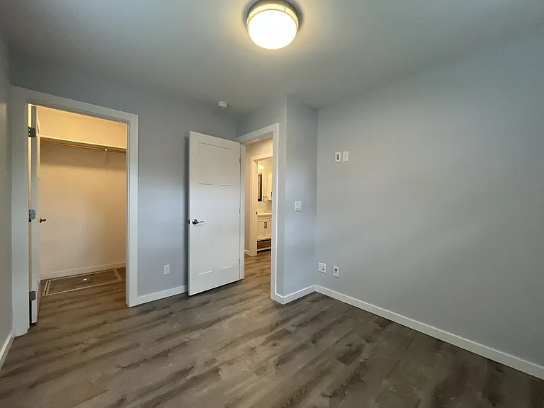 2822 NE Davis St #B — Photo 16