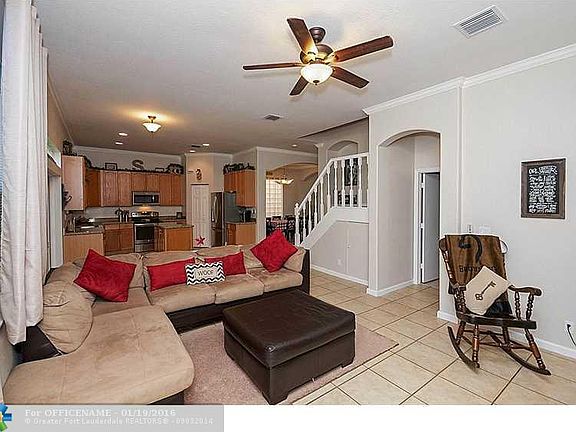 5th image of 5085 Sancerre Cir
