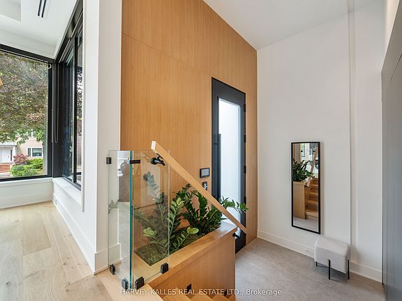 2nd image of 585 Bedford Park Ave