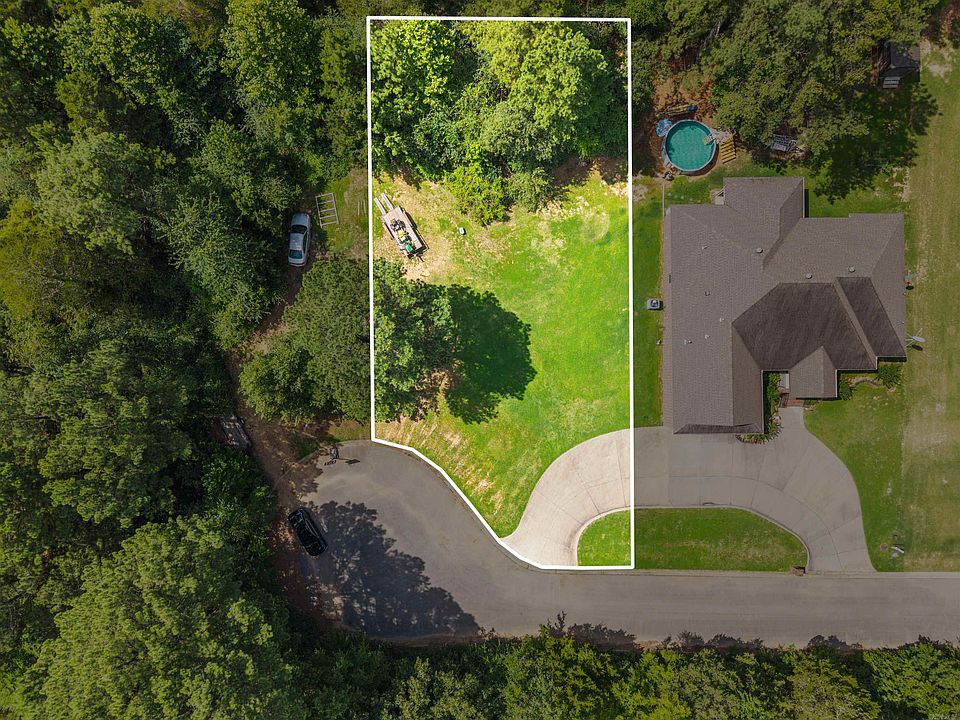 1st image of 0 Valley Dr