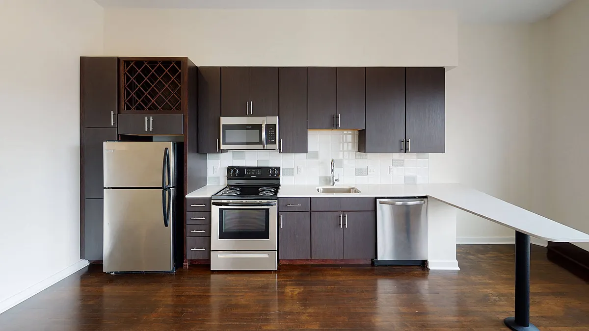 Floor plan 900 E McMillan St 211